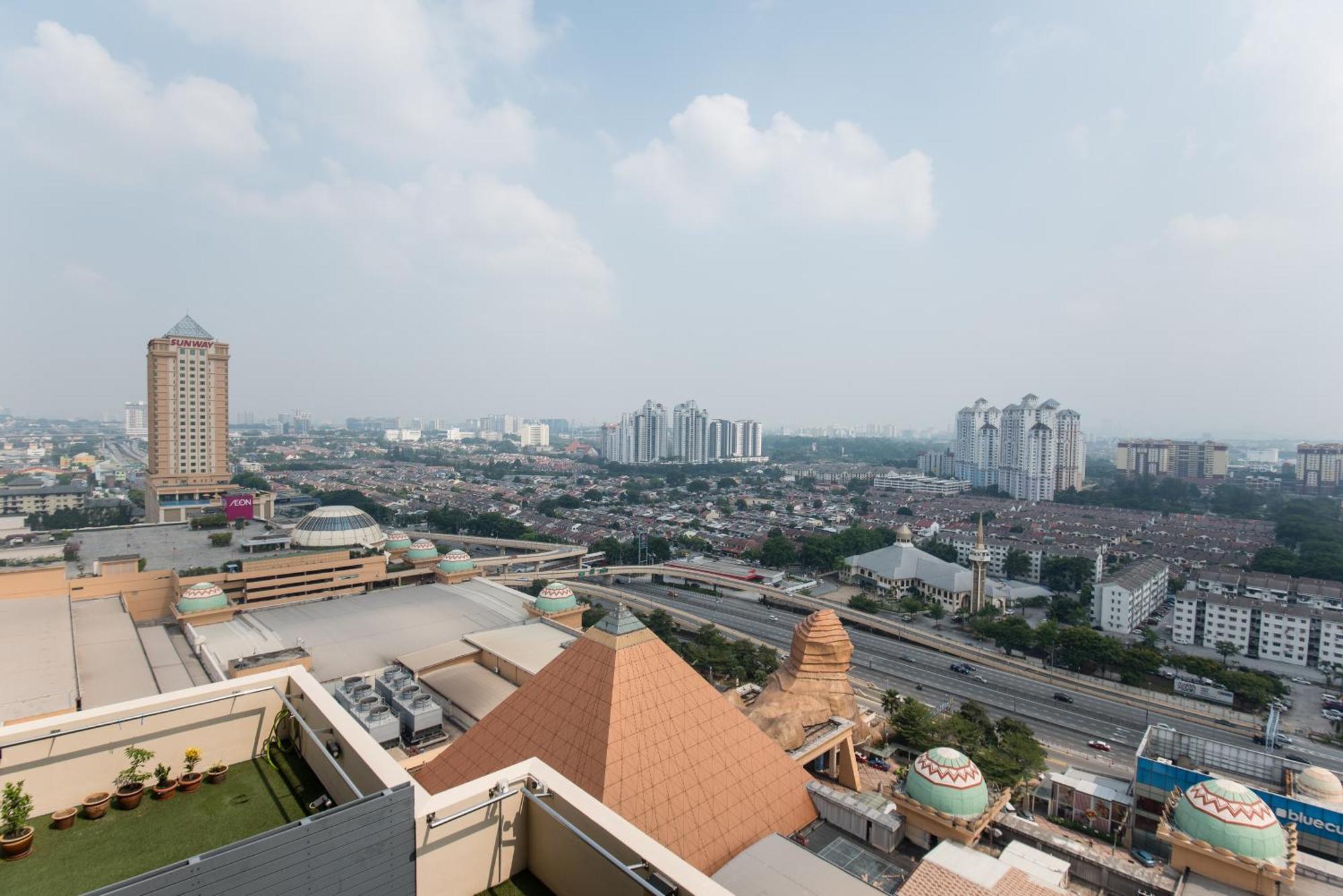 Resort Suites At Bandar Sunway Subang Jaya Εξωτερικό φωτογραφία